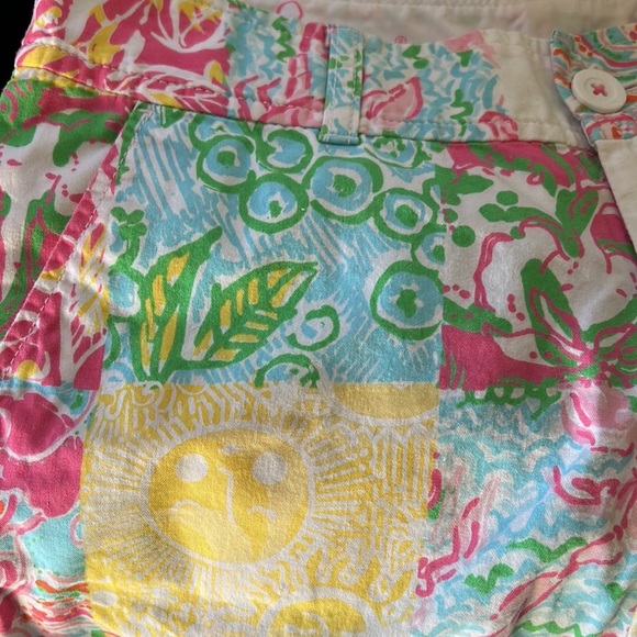 Lilly Pulitzer Callahan Shorts in Multi State Patchwork Print - 0 - Picture 7 of 12
